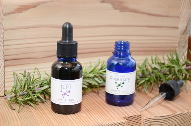 東峰村ハーブチンキトゥルシーローズマリー