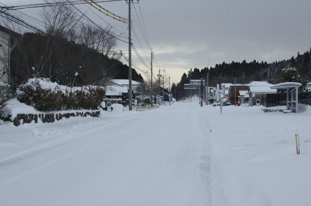 東峰村の雪 国道211号線